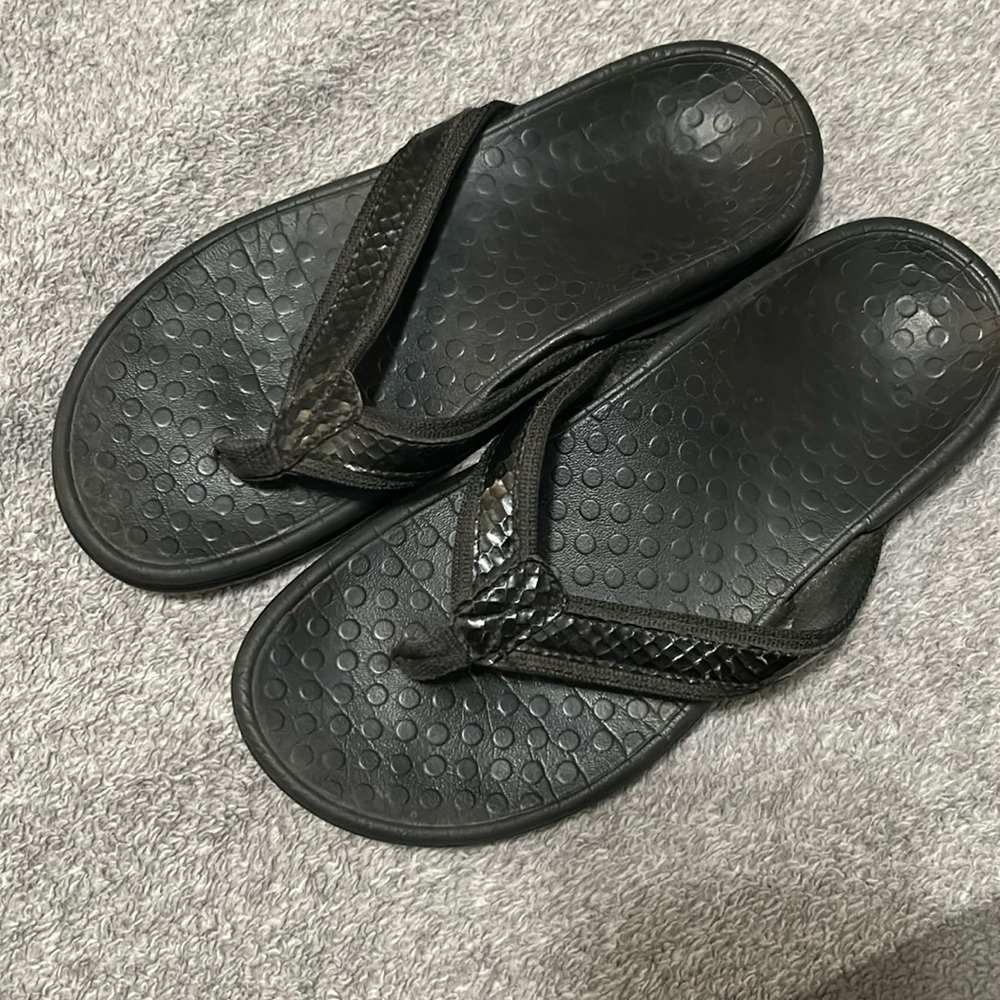 Vionic sandals